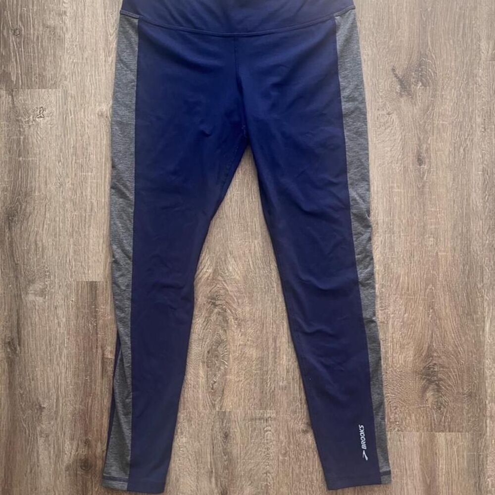 Brooks Navy and Gray Leggings